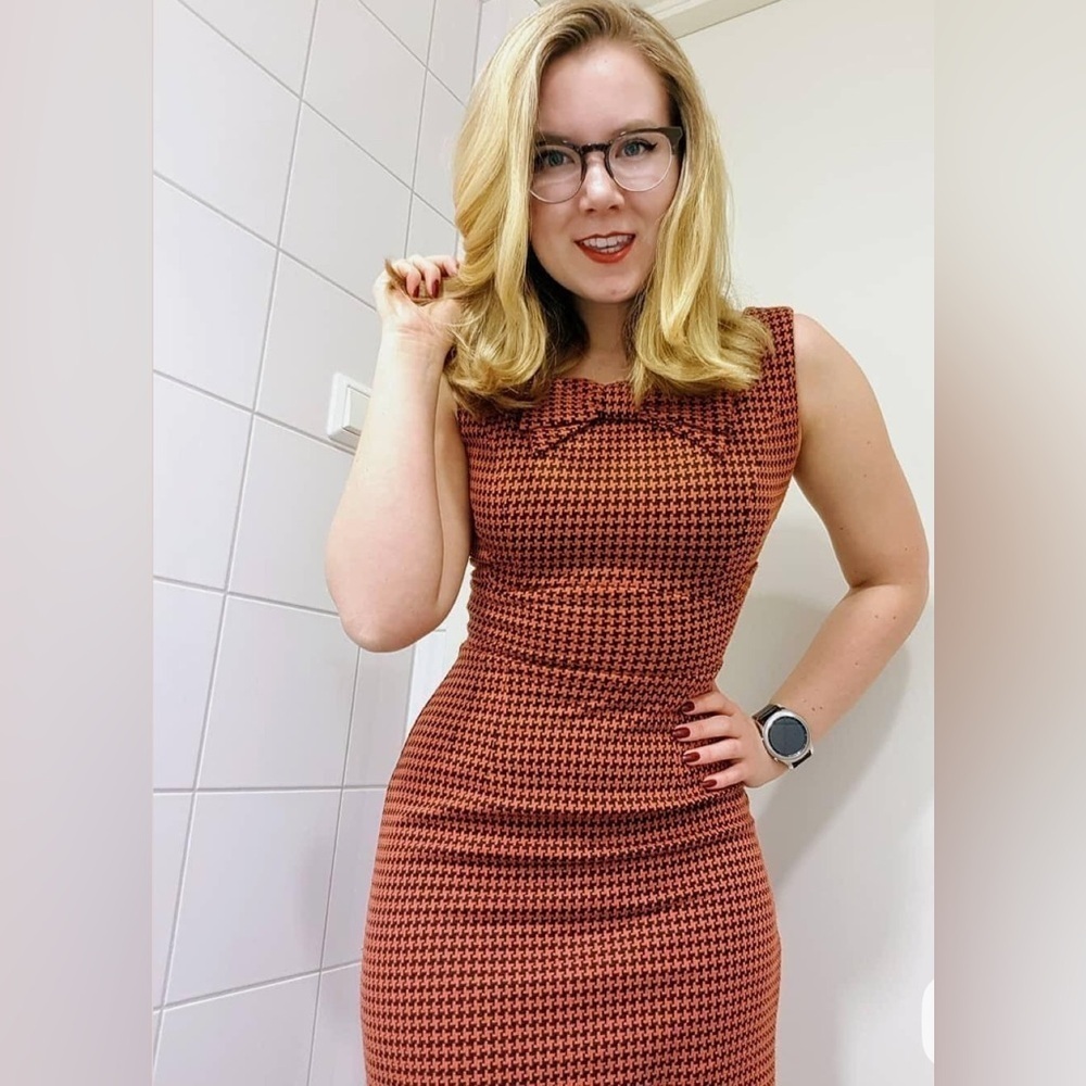 Stop Staring Paola Dress Orange Houndstooth Bow Retro Pinup Plus Size 4X EUC